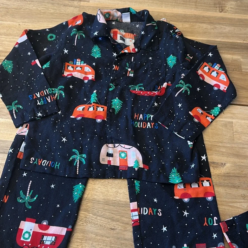 OLD NAVY 2 sets pajamas